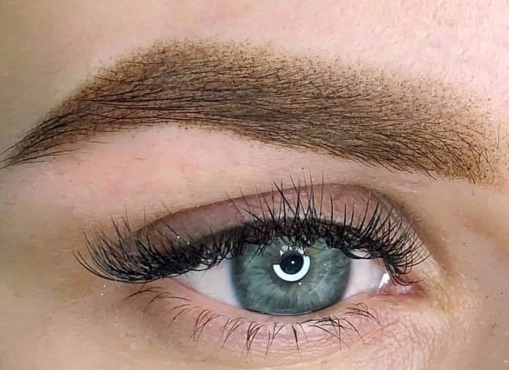 Top Four Ways in Which Powder Brows Can Give You Natural Beauty