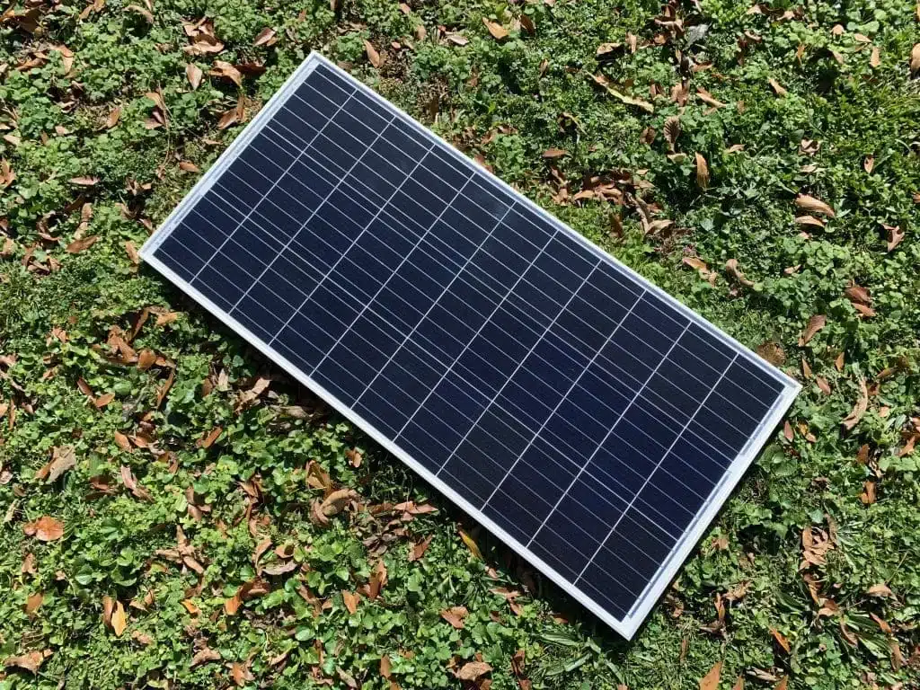 what can a 100 watt solar panel power